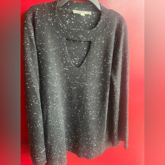 LOFT Sweaters - Loft Black & White Speckled Sweater with Cutout Detail Acrylic Nylon Bell sleeve